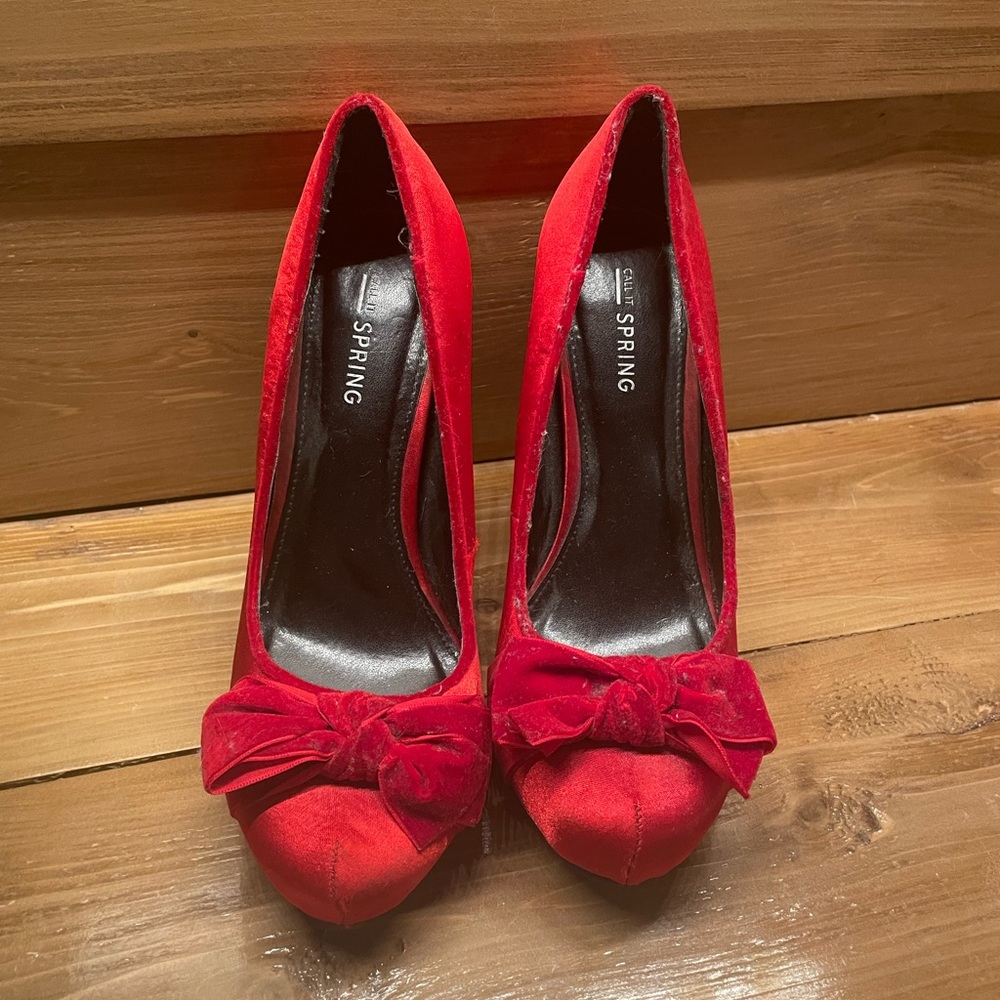 Call it Spring Red High Heels with Bows Pumps Shoes Size 7